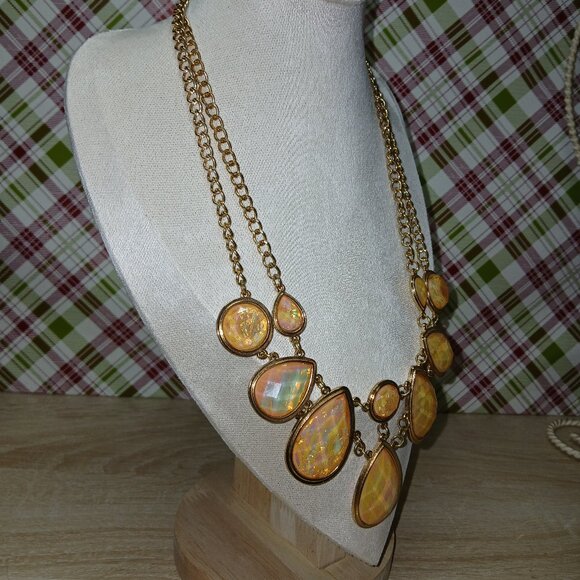 Gold Tone Yellow Rhinestone Teardrop Vintage Necklace Costume Jewelry #108 - Picture 2 of 9